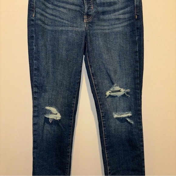 Old Navy Blue Denim High Rise O.G. Button Fly Straight Jeans Size 6 - Picture 3 of 15